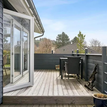 84343-ebeltoft-klodevej-8